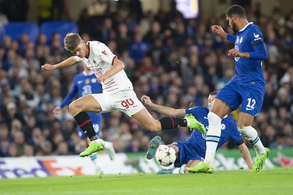 班牙新星 班牙新星