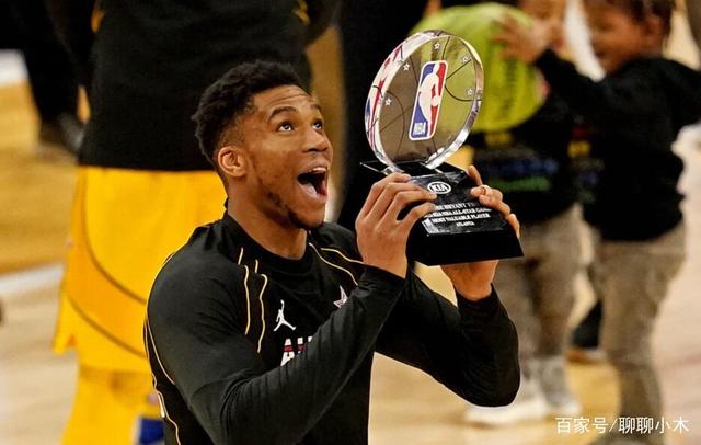 在现代足球 在现代足球