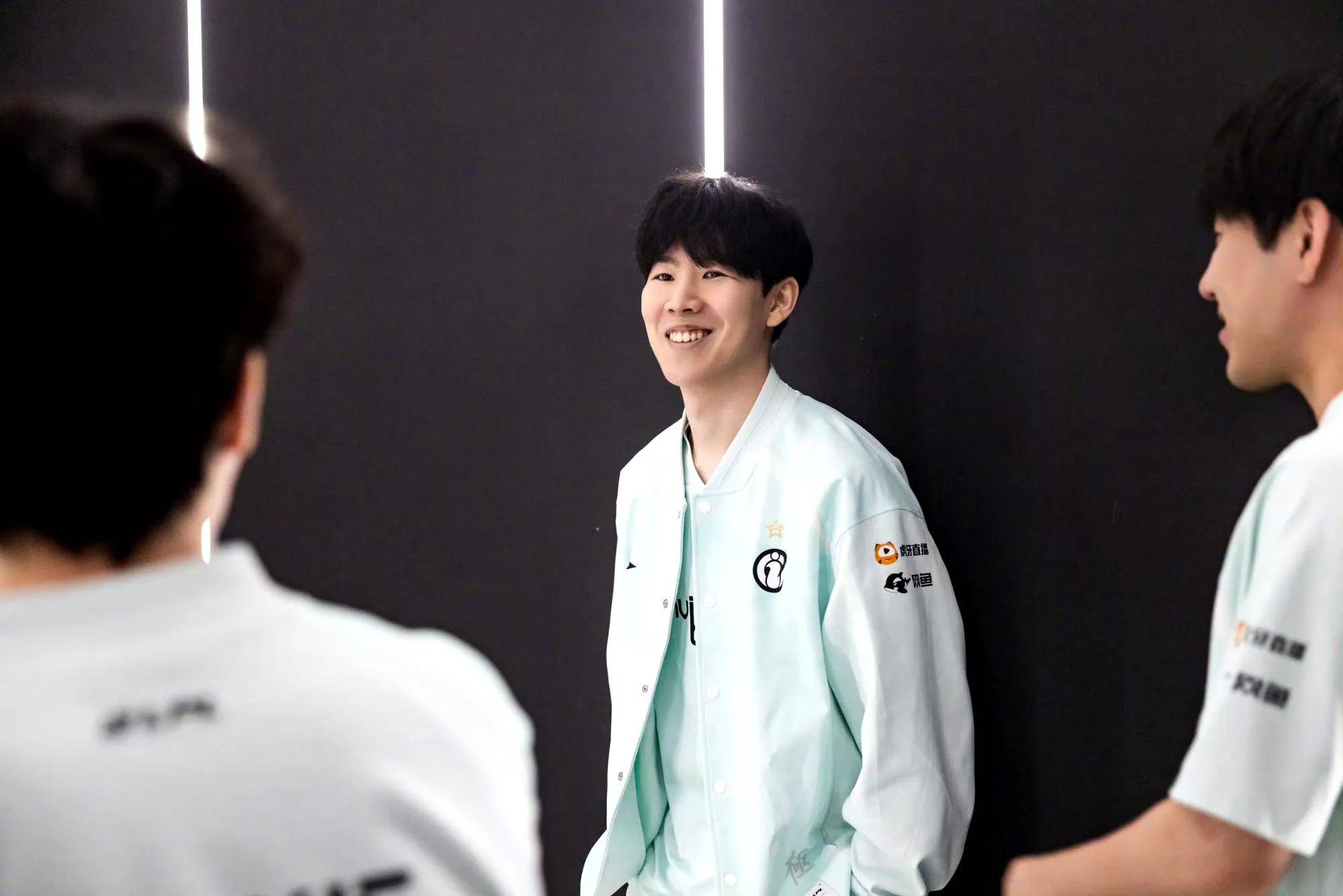 但在控卫位 但在控卫位