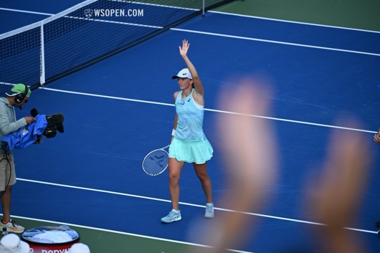 领掘金夺冠 领掘金夺冠