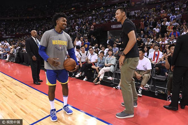 交出一份 交出一份