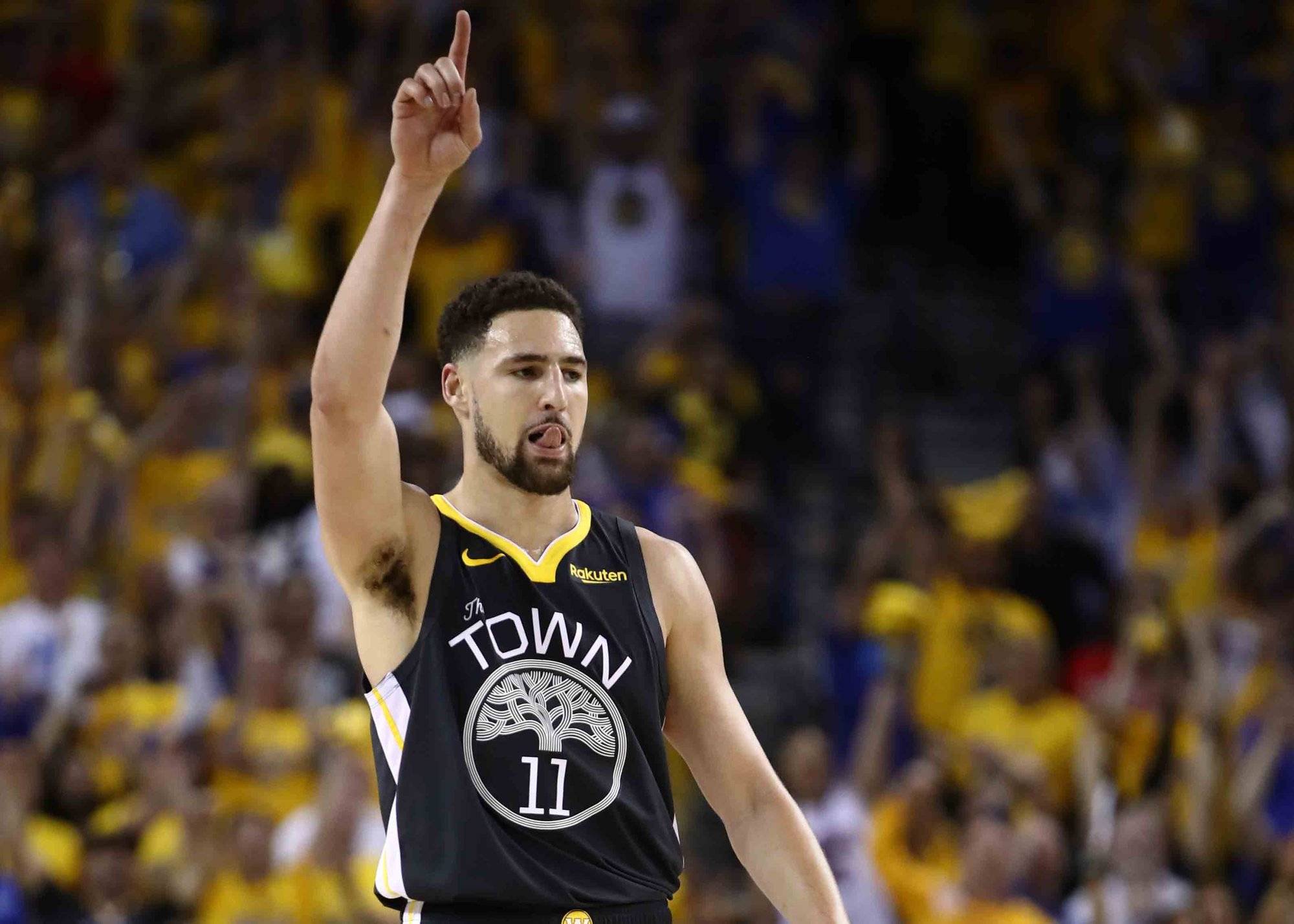 边拉边打的 边拉边打的