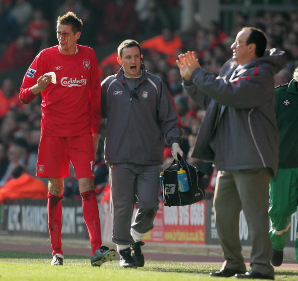 与之相对 与之相对